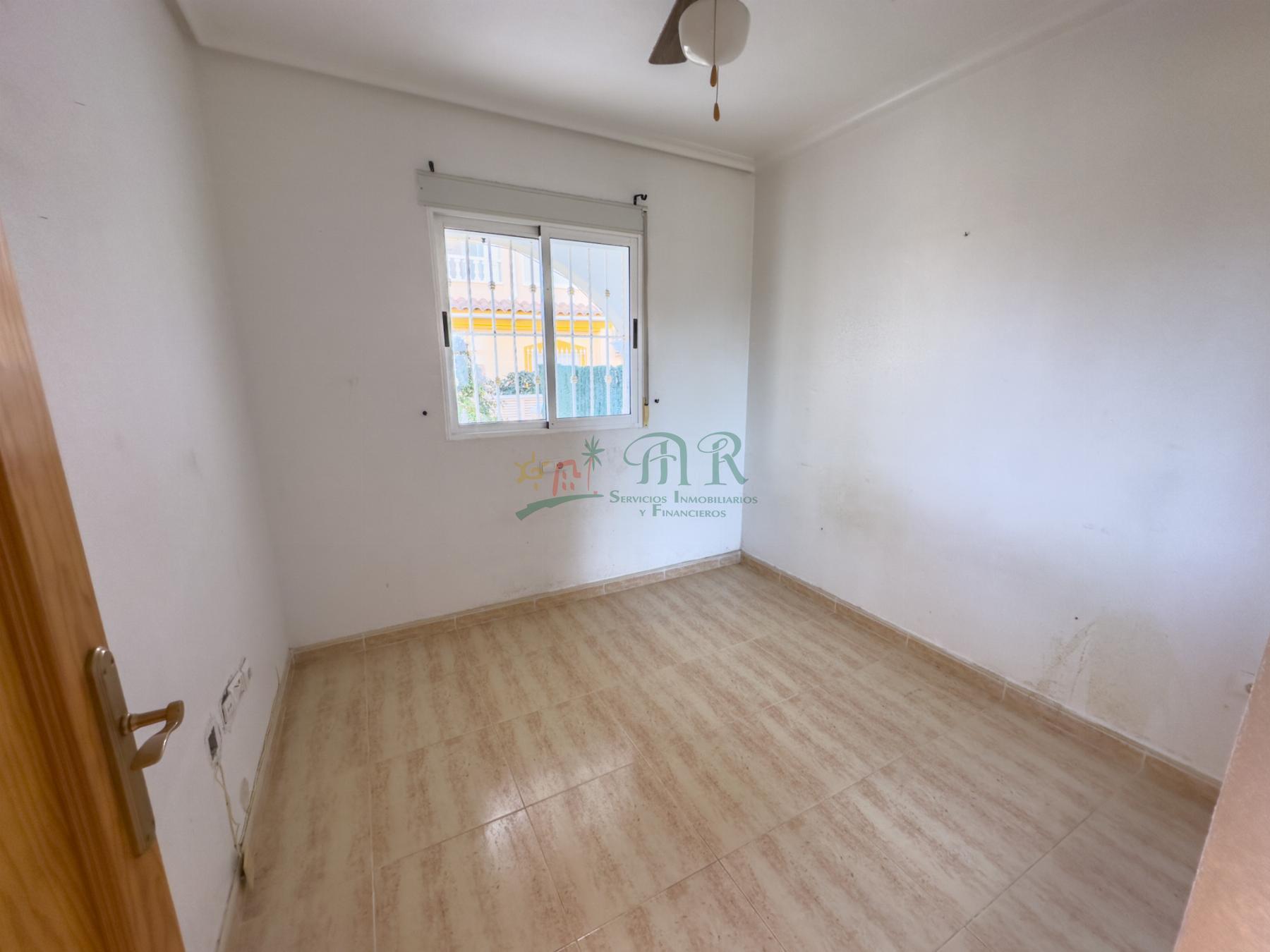 Venta de chalet en Orihuela Costa