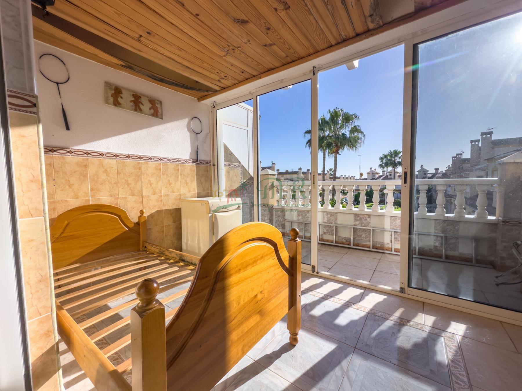 Venta de chalet en Orihuela Costa