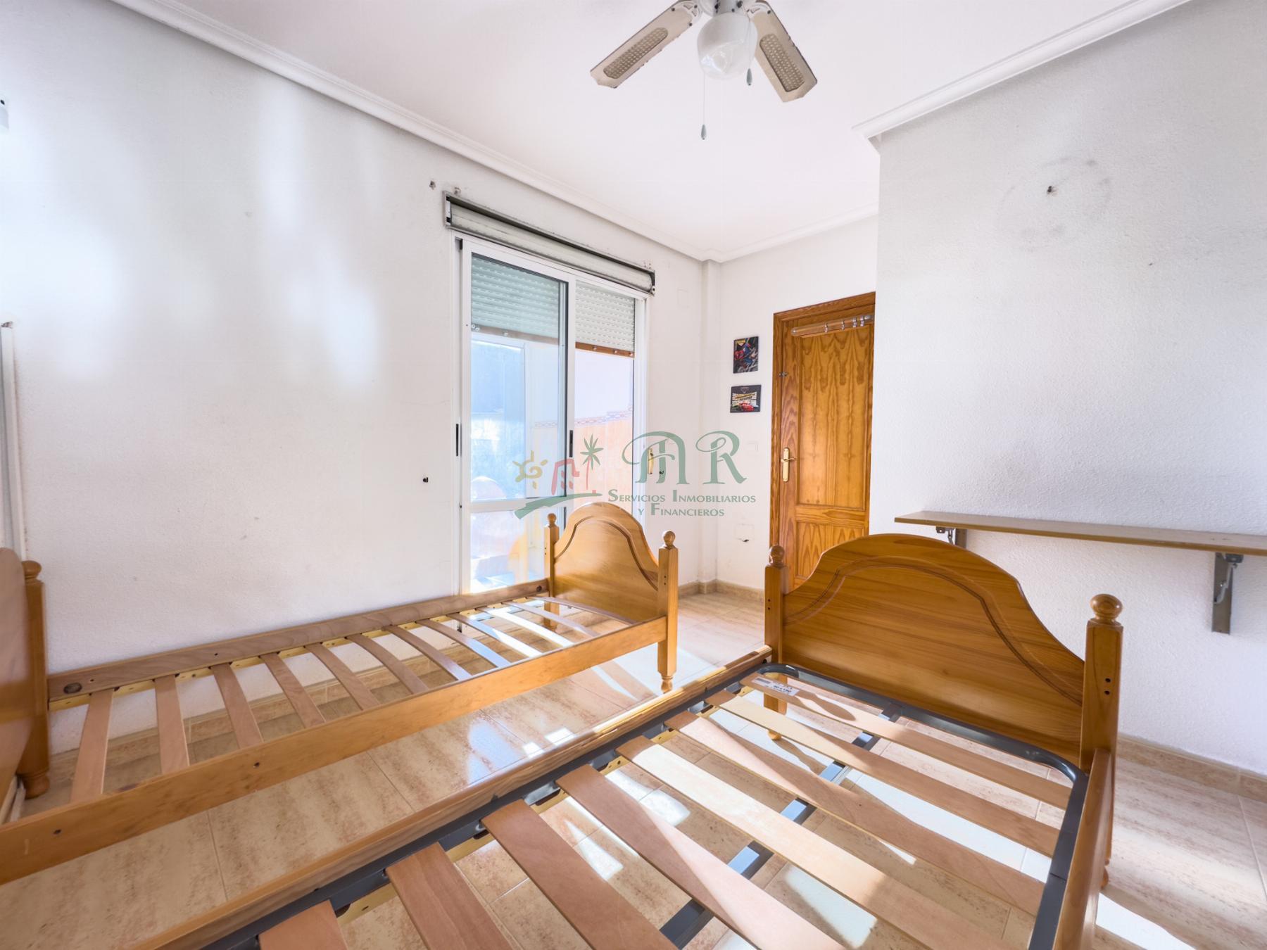 Venta de chalet en Orihuela Costa