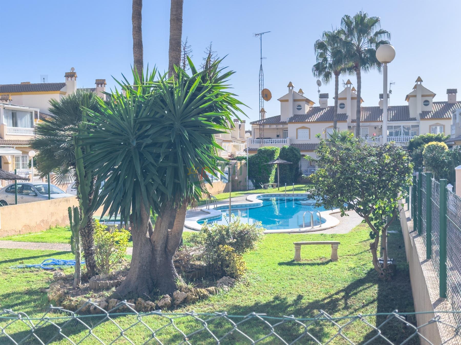Venta de chalet en Orihuela Costa