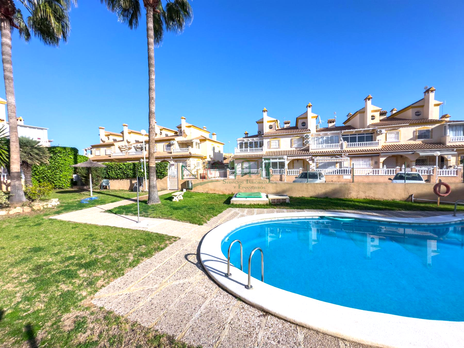 Venta de chalet en Orihuela Costa