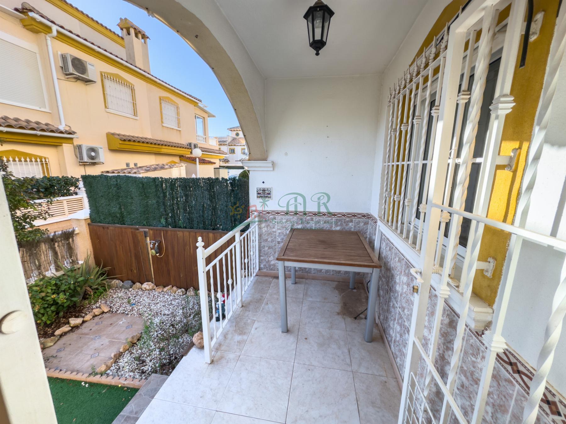 Venta de chalet en Orihuela Costa