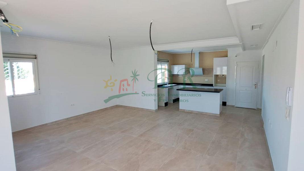 For sale of villa in Catral