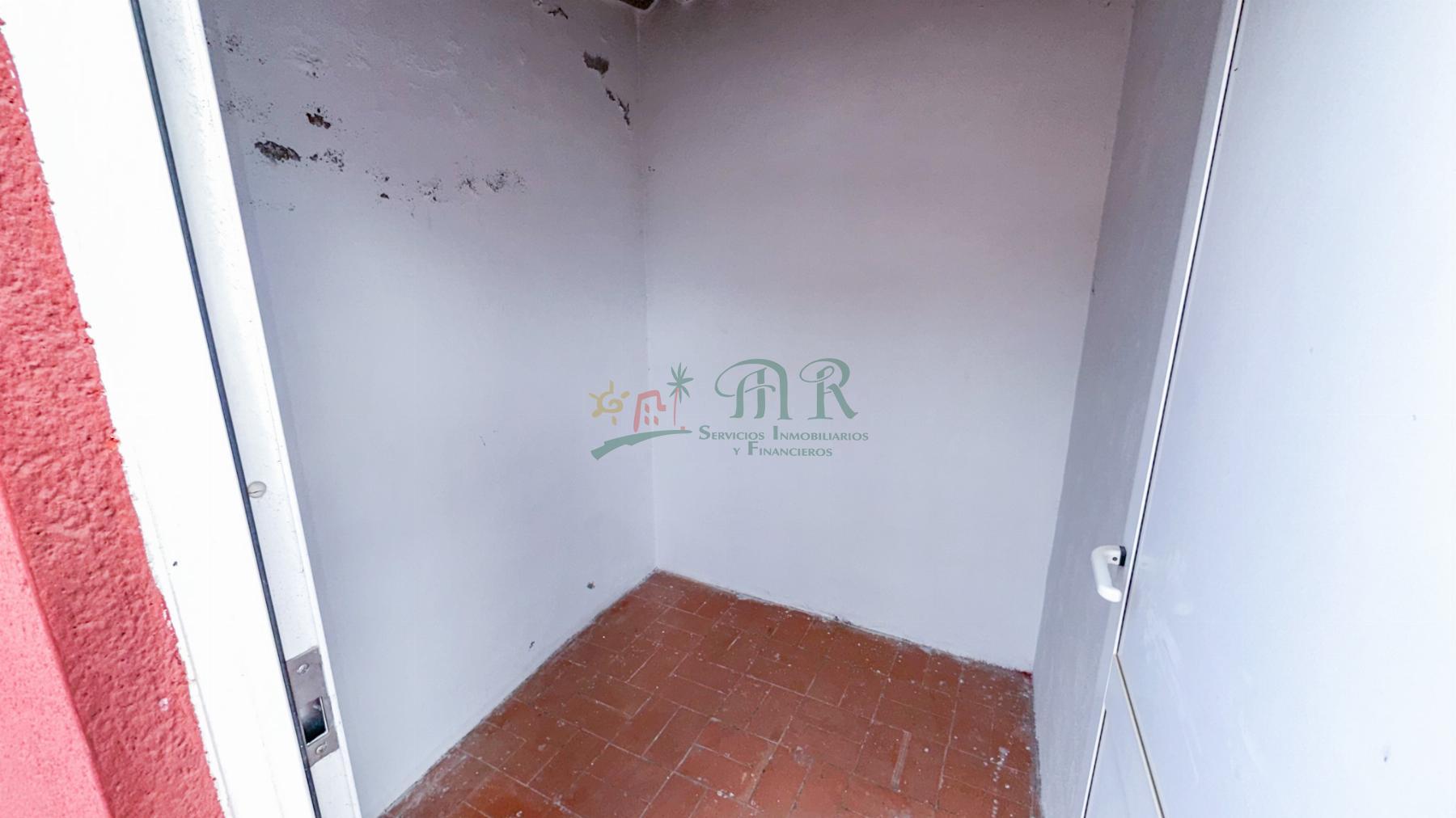 Venta de edificio en Albatera