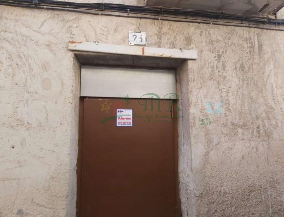 Venta de casa en Elda