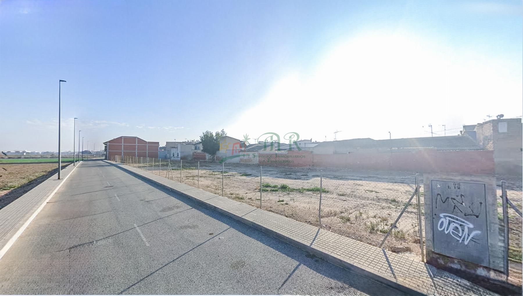 Venta de terreno en Catral