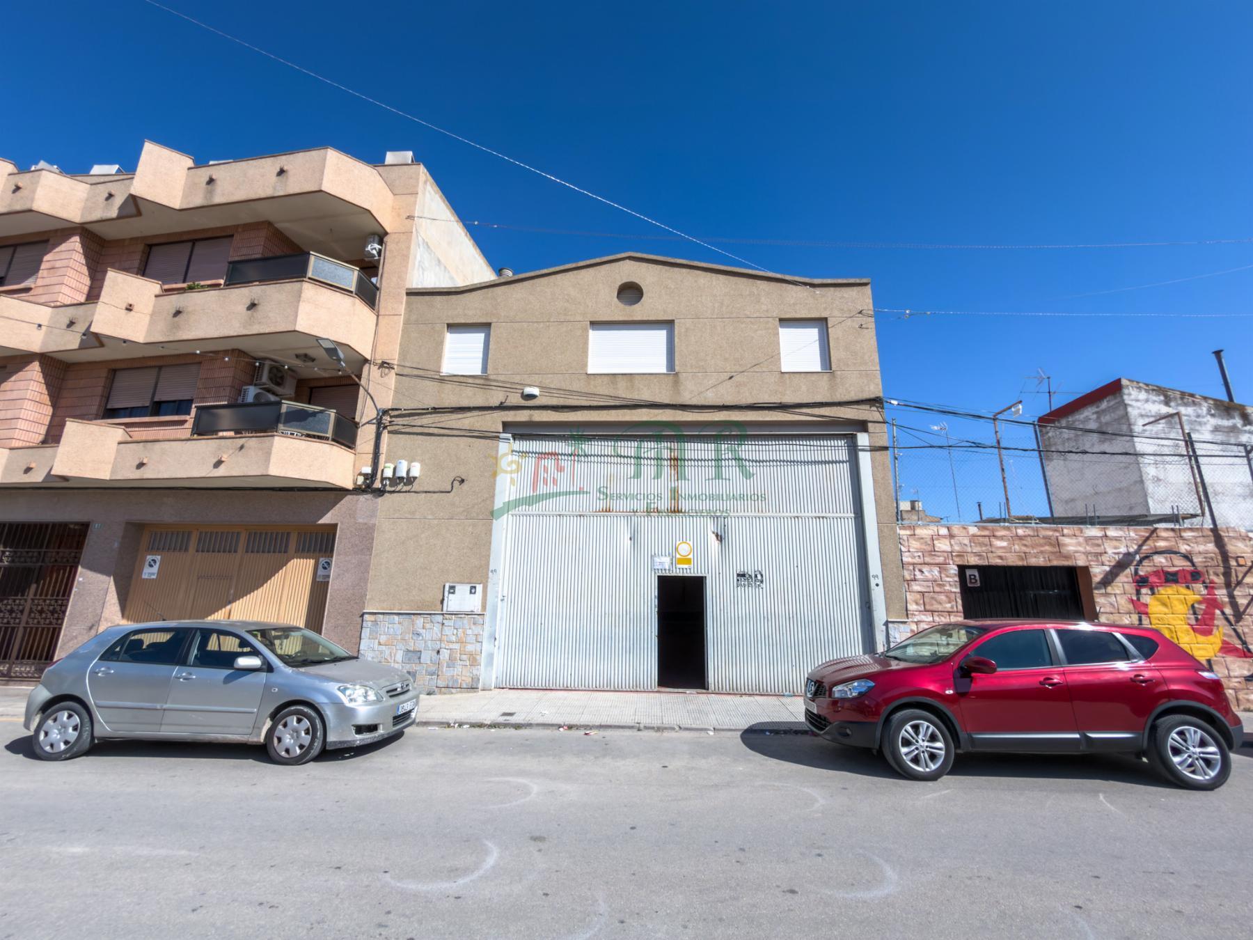 Venta de nave en Albatera