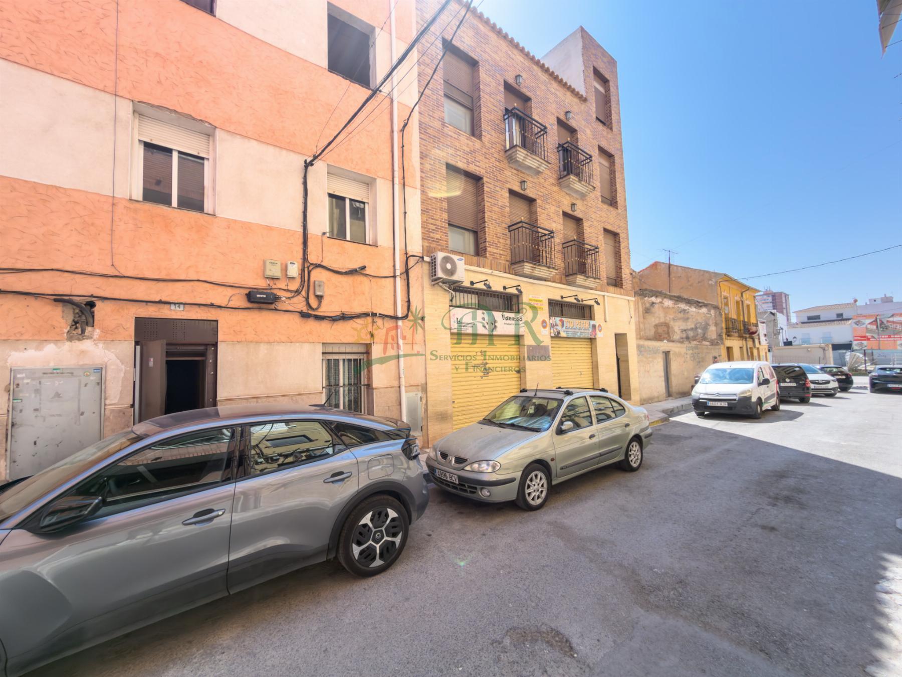 Venta de edificio en Elda