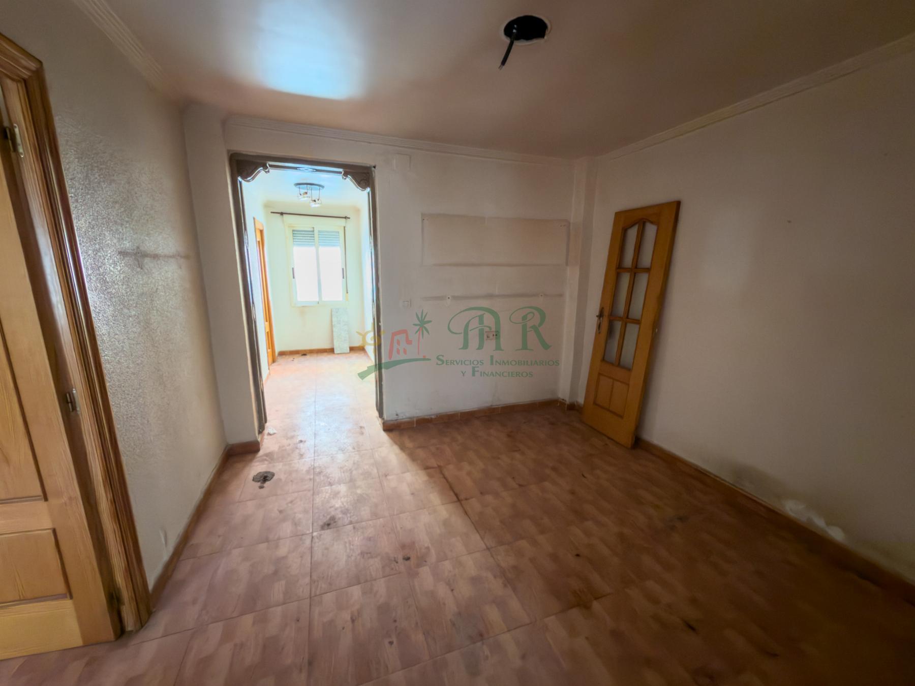 Venta de edificio en Elda