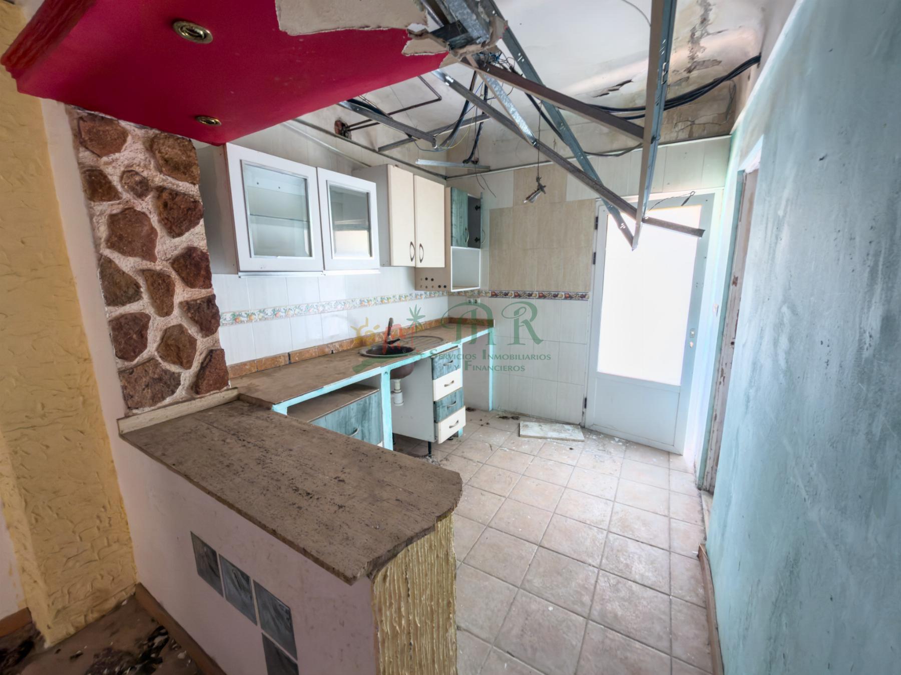 Venta de edificio en Elda