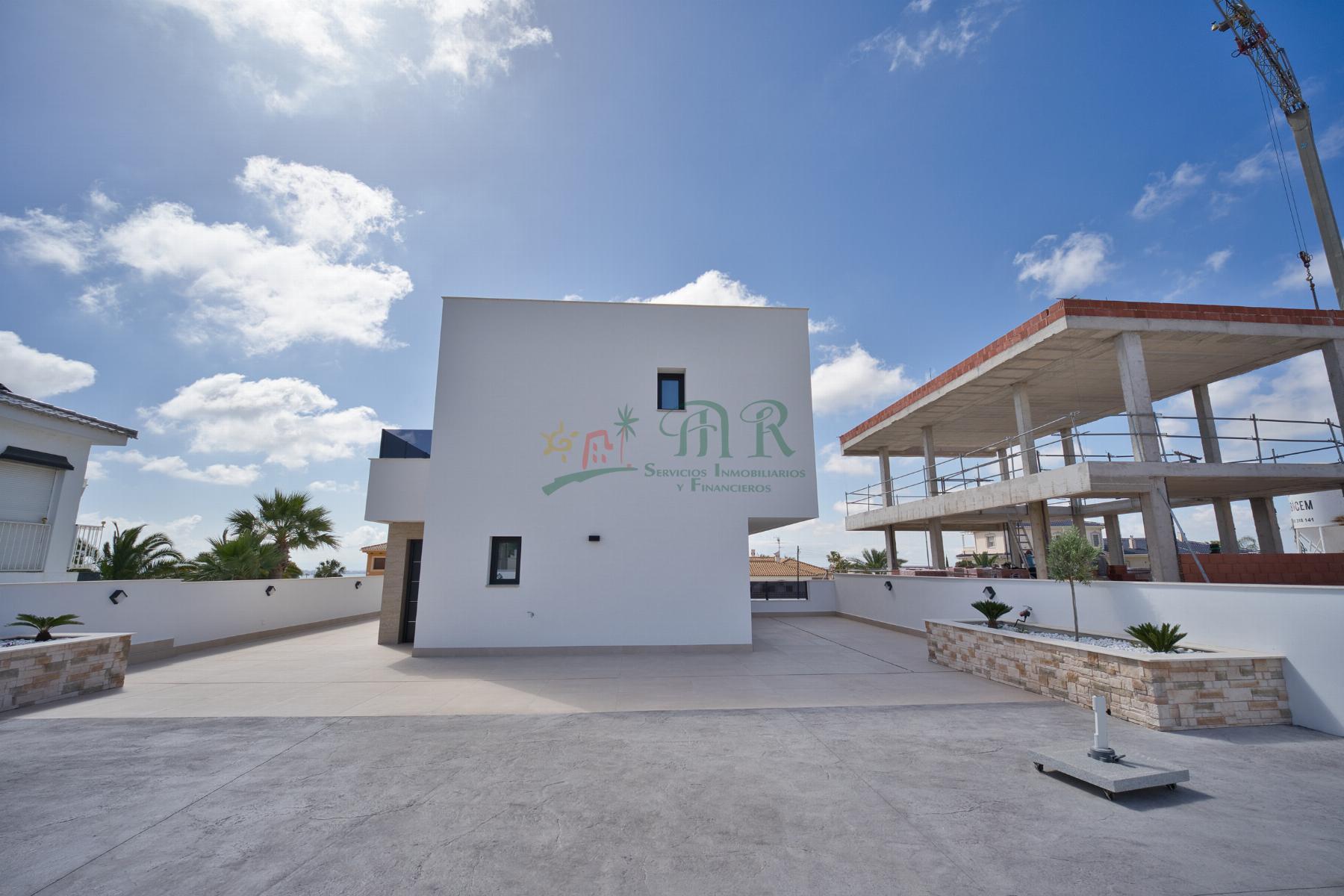 Venta de villa en Ciudad Quesada