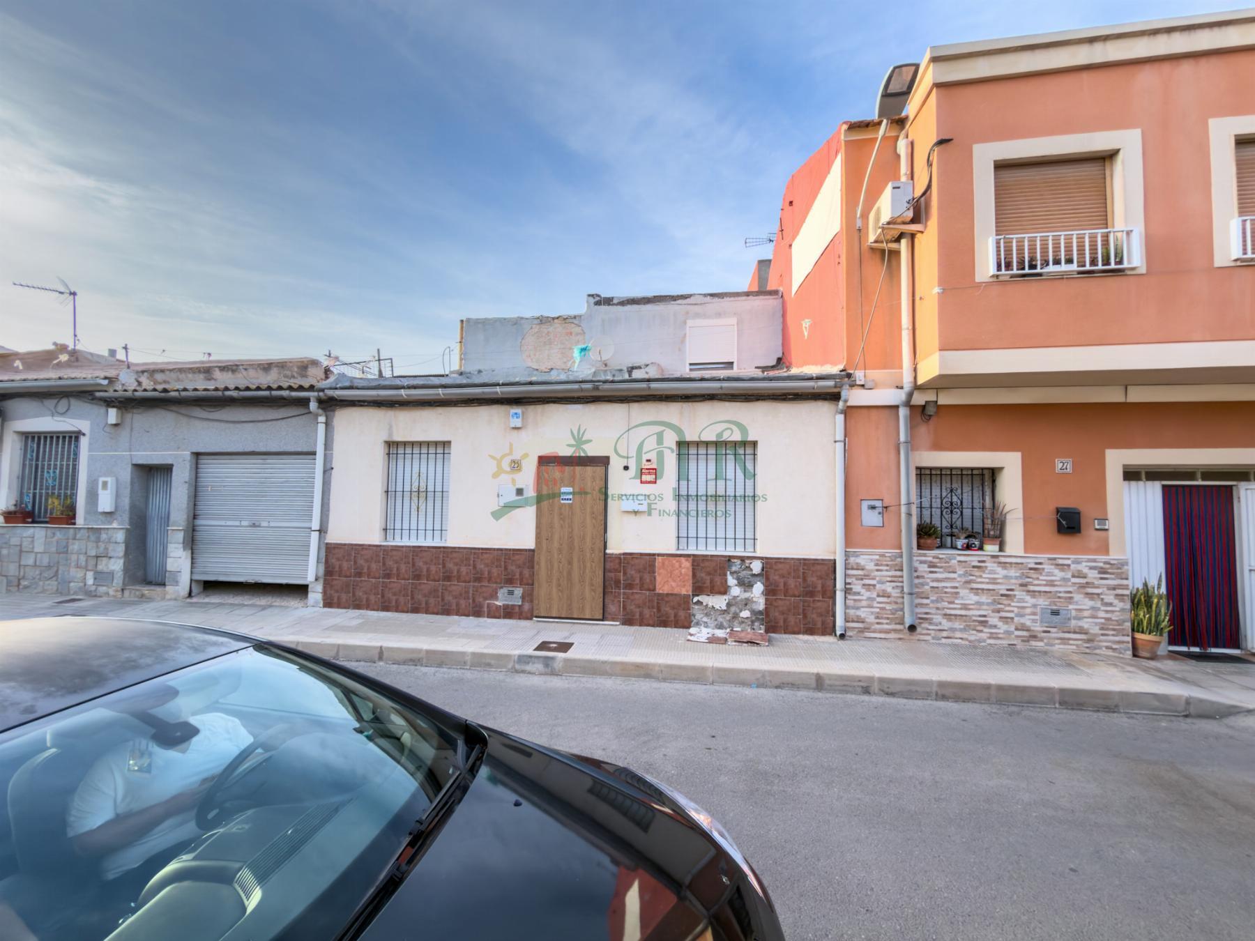 Venta de casa en Almoradí