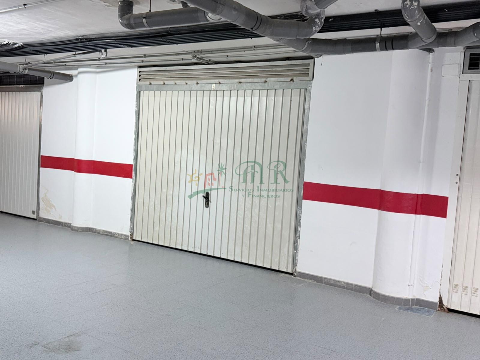 Venta de garaje en Almoradí