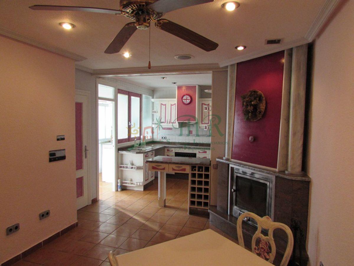 For sale of flat in Almoradí