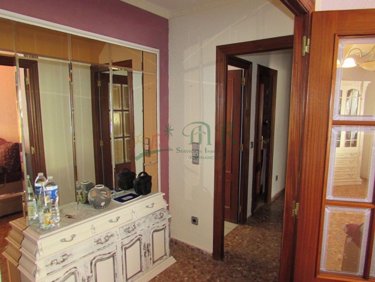 For sale of flat in Almoradí