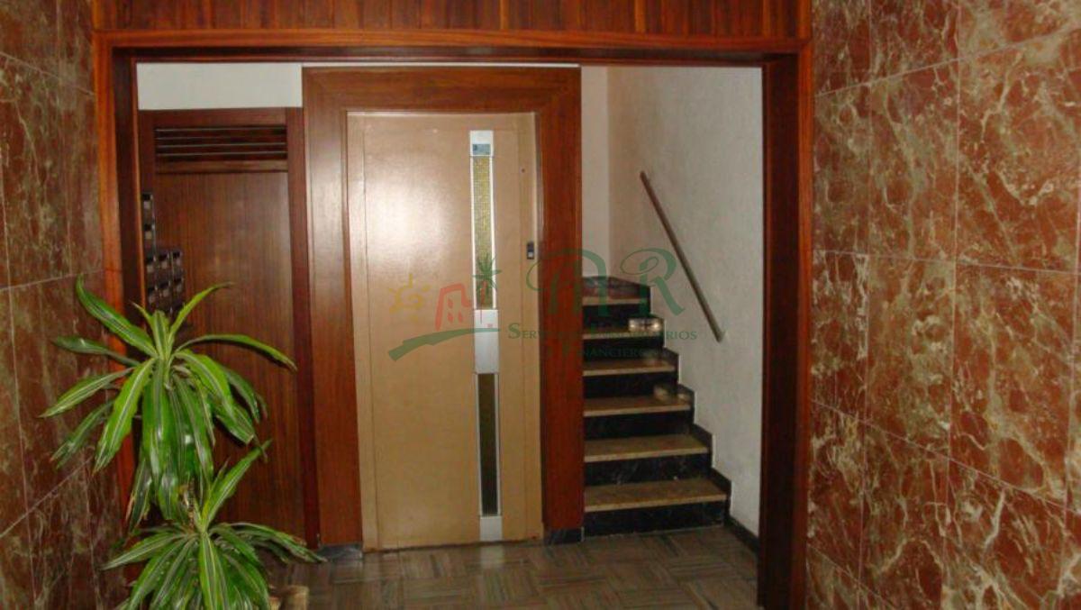 For sale of flat in Almoradí