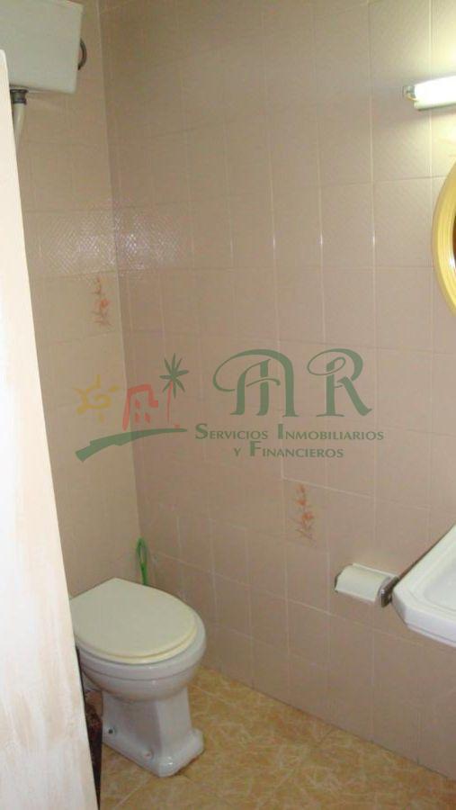 For sale of flat in Almoradí