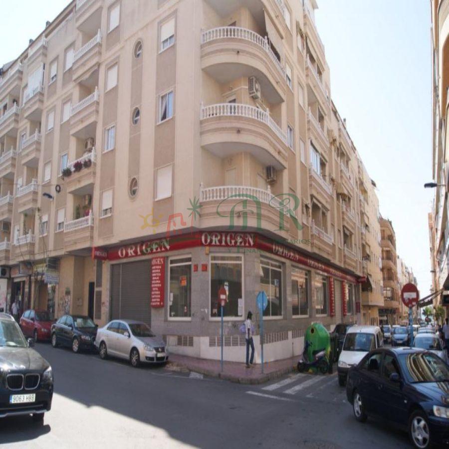 Venta de local comercial en Torrevieja