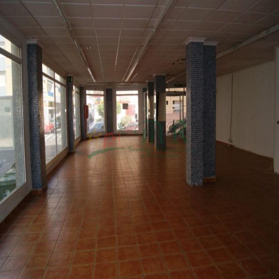 Venta de local comercial en Torrevieja