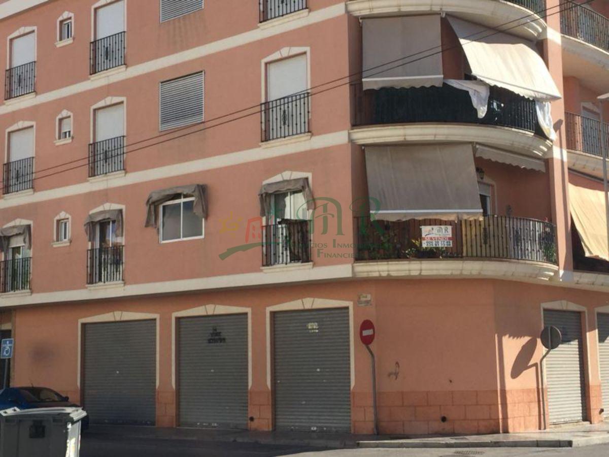 For sale of flat in Almoradí