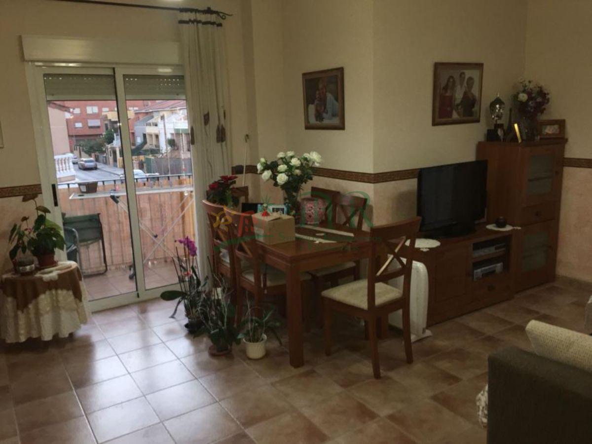 For sale of flat in Almoradí