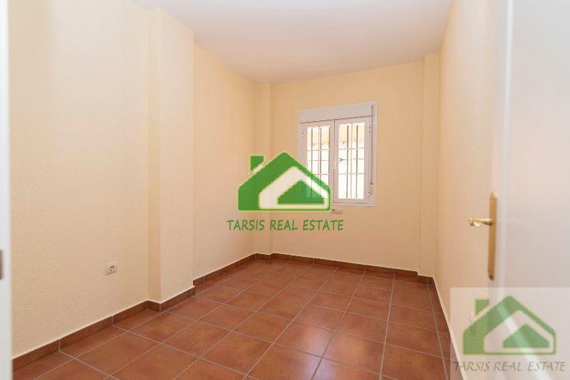 For sale of flat in Sanlúcar de Barrameda
