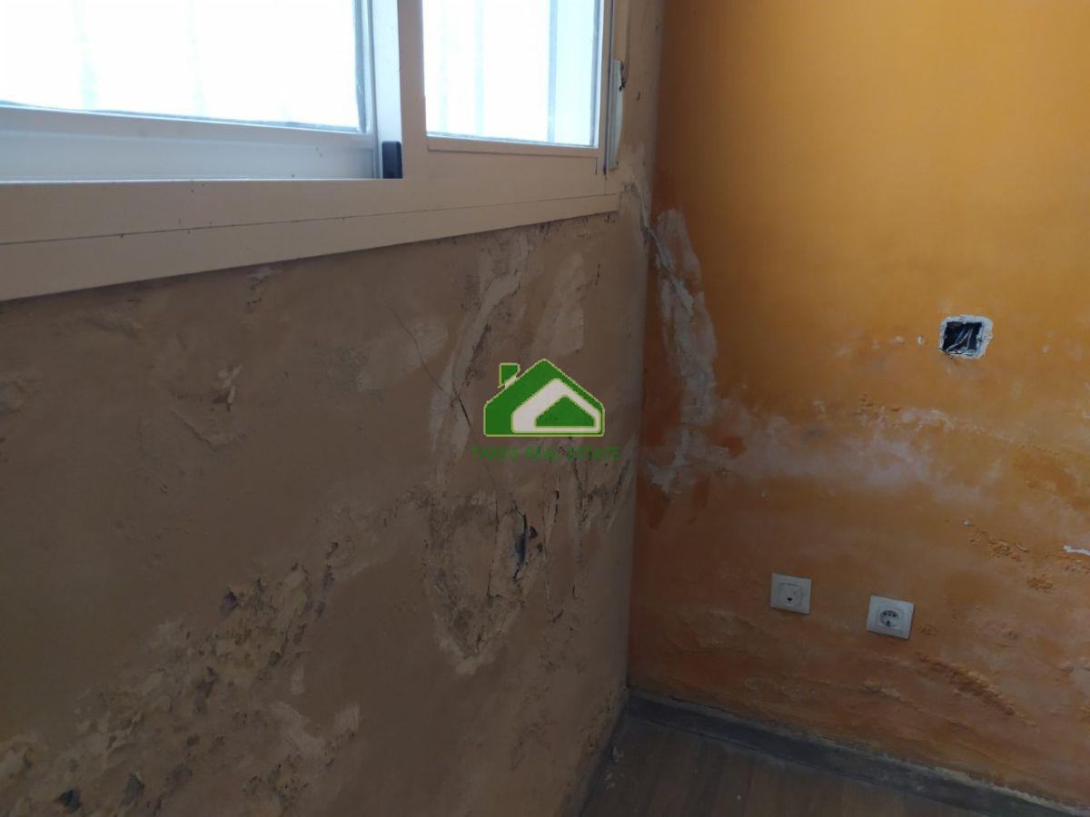 For sale of flat in Sanlúcar de Barrameda