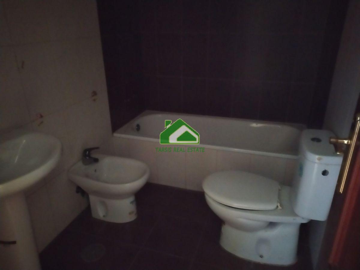 For sale of flat in Sanlúcar de Barrameda