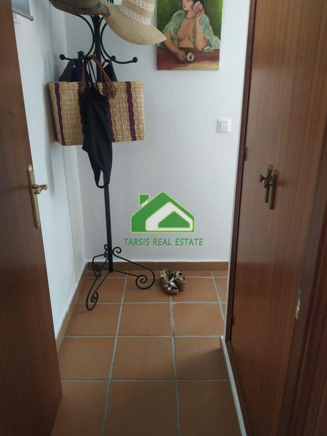 For sale of flat in Sanlúcar de Barrameda