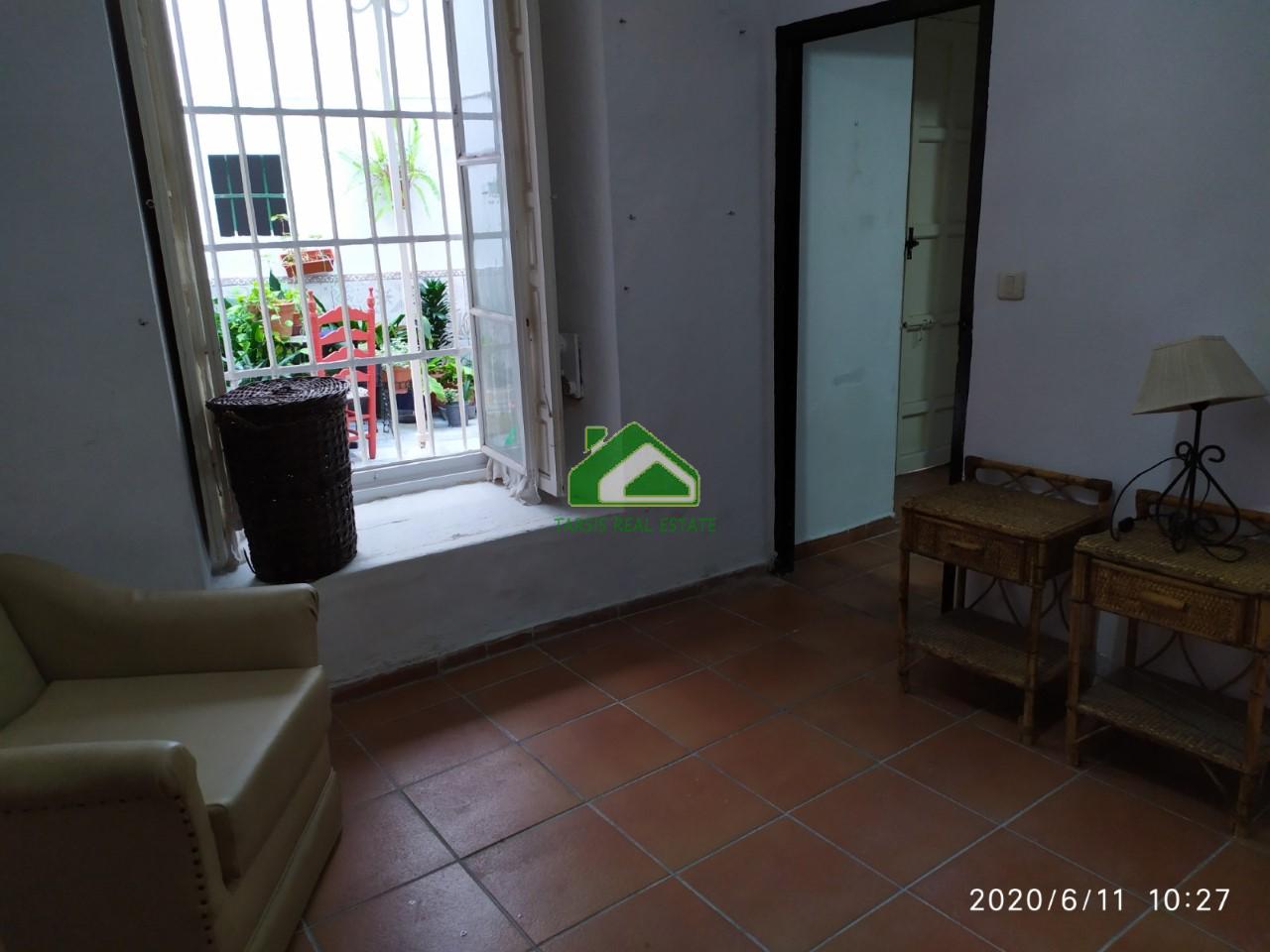 For sale of building in Sanlúcar de Barrameda