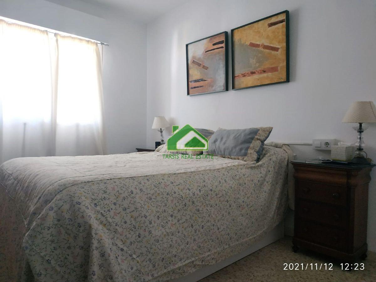 For sale of flat in Sanlúcar de Barrameda