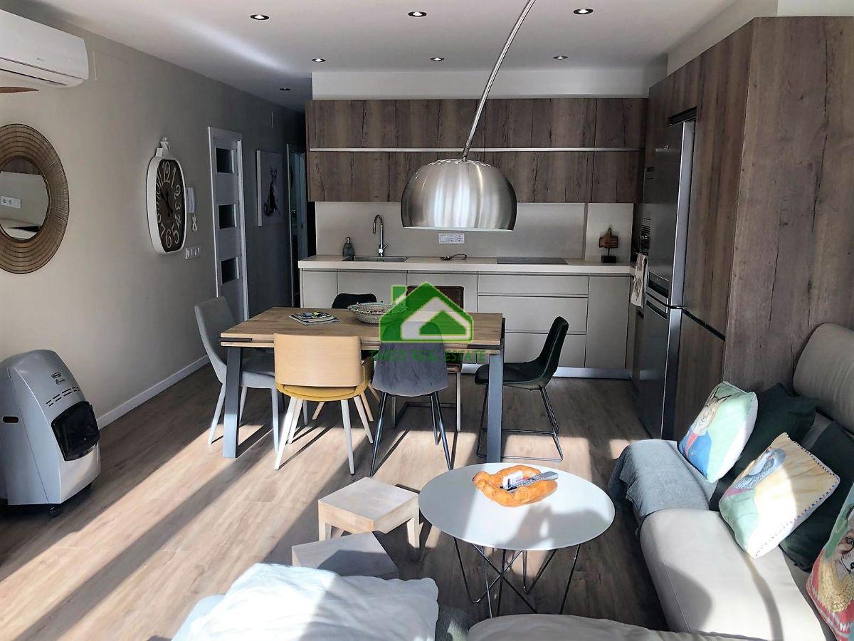 For sale of flat in Sanlúcar de Barrameda