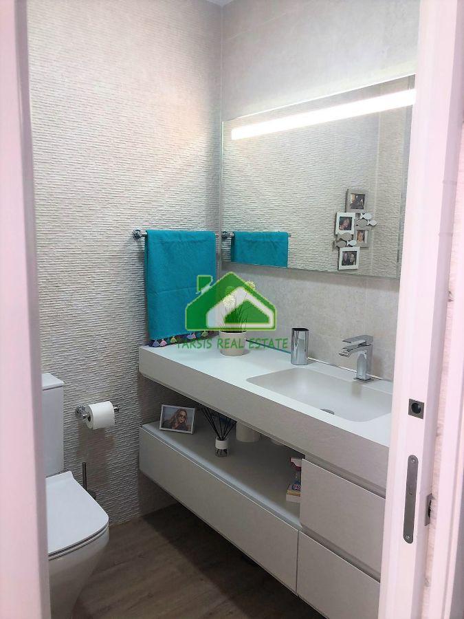 For sale of flat in Sanlúcar de Barrameda