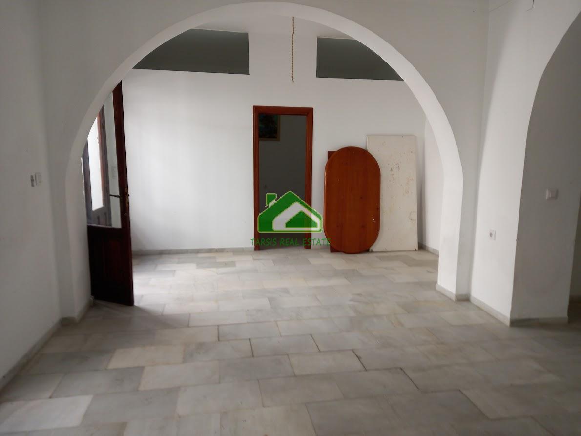 For rent of commercial in Sanlúcar de Barrameda