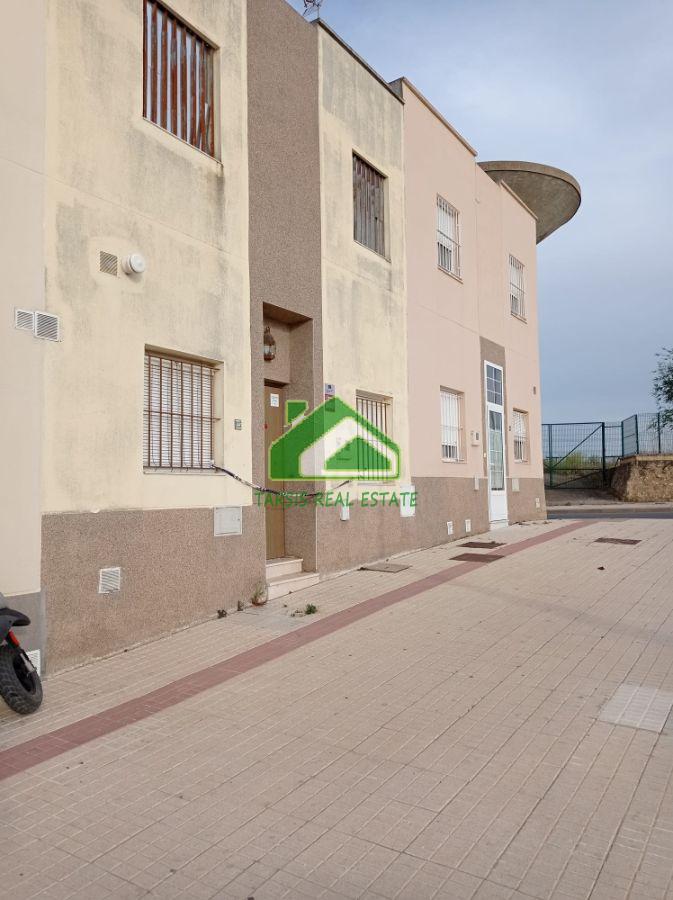 Venta de dúplex en Almonte