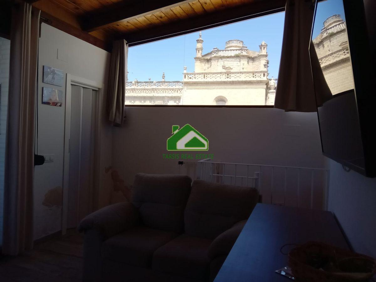 For sale of flat in Sanlúcar de Barrameda