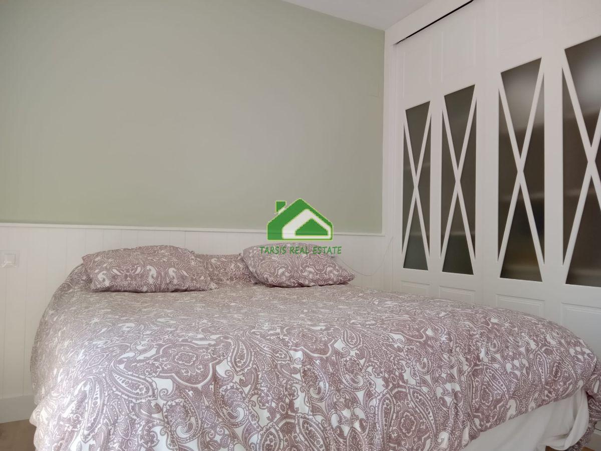 For sale of flat in Sanlúcar de Barrameda