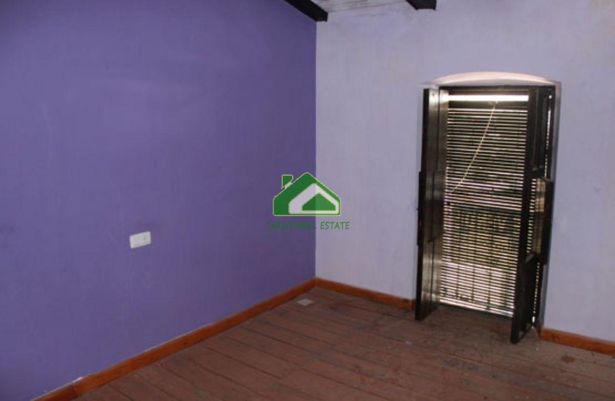 For sale of house in Hinojos