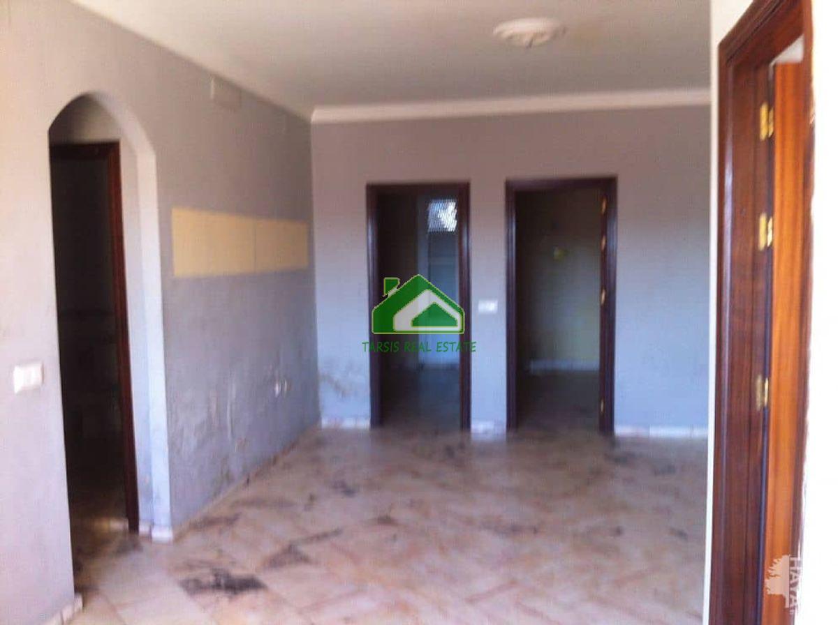 For sale of duplex in Hinojos