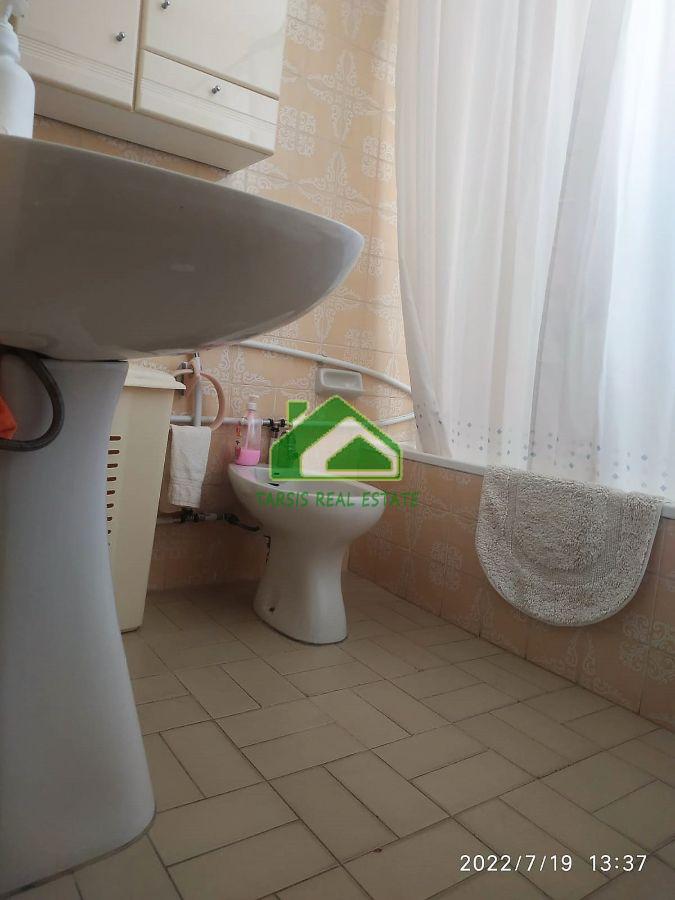 For sale of flat in Sanlúcar de Barrameda