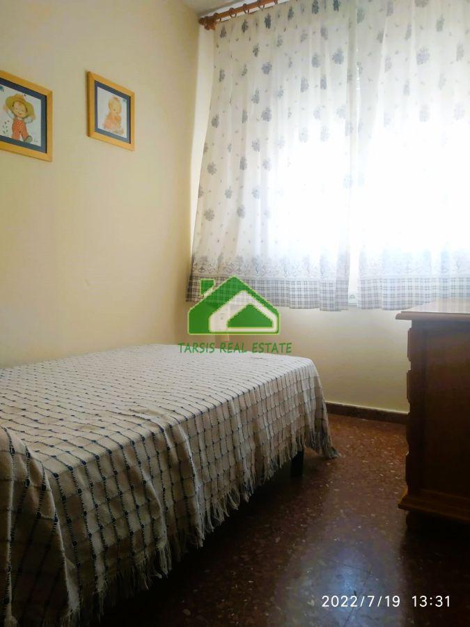 For sale of flat in Sanlúcar de Barrameda