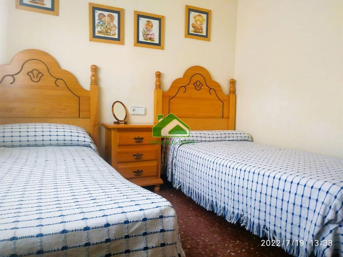For sale of flat in Sanlúcar de Barrameda