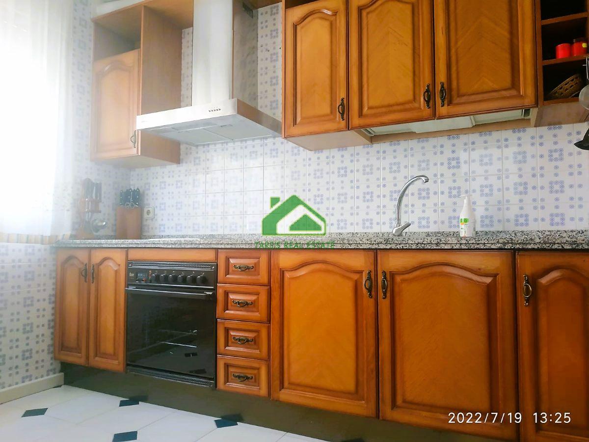 For sale of flat in Sanlúcar de Barrameda