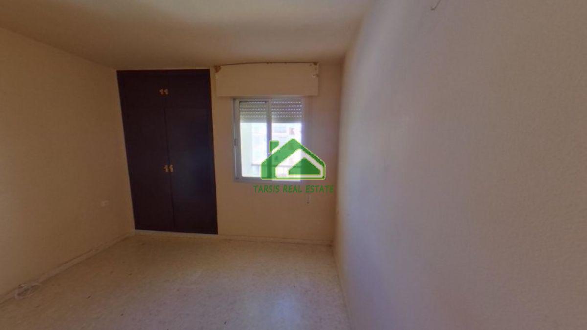 For sale of flat in Almonte