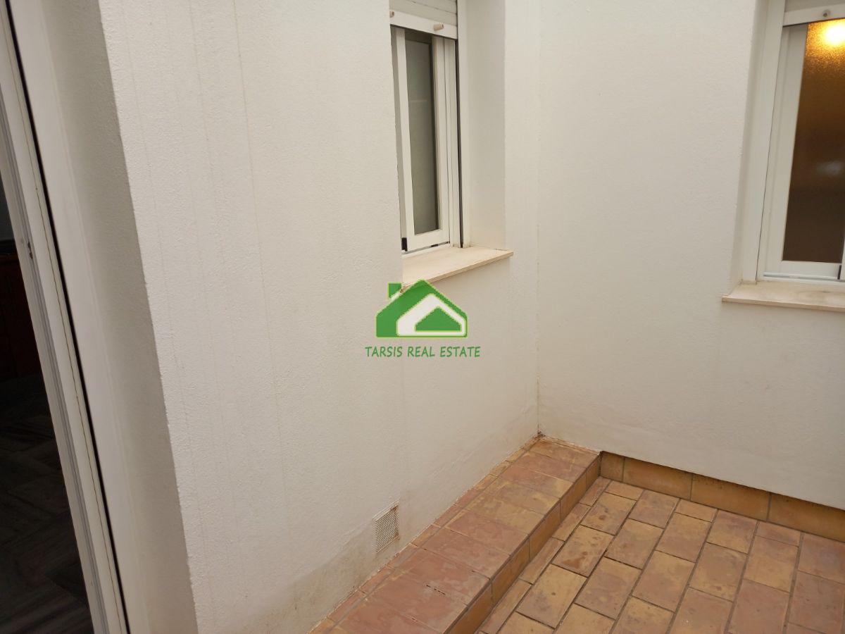 For sale of apartment in Sanlúcar de Barrameda