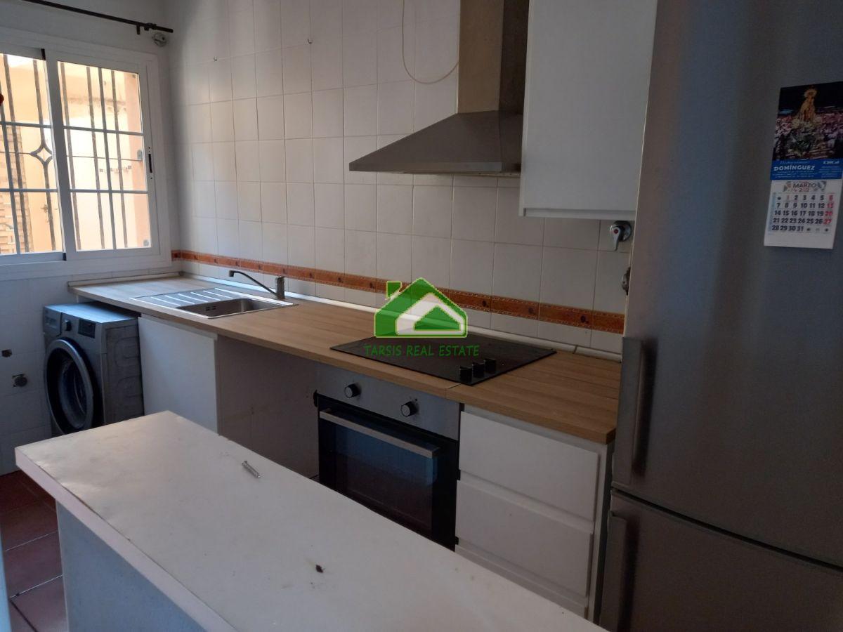 For sale of flat in Sanlúcar de Barrameda