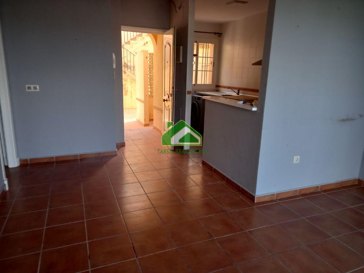 For sale of flat in Sanlúcar de Barrameda
