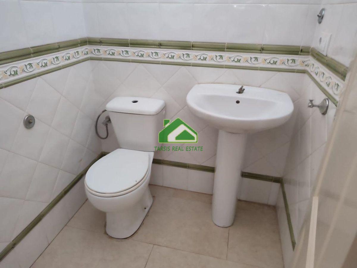 For sale of house in Almonte