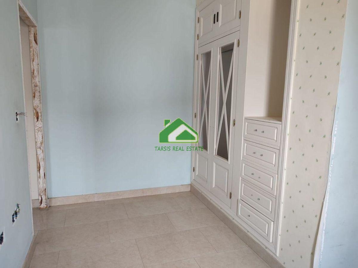 For sale of house in Almonte