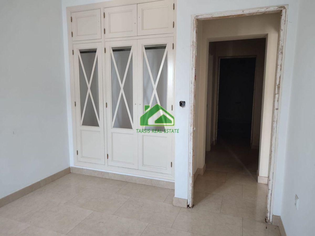 For sale of house in Almonte